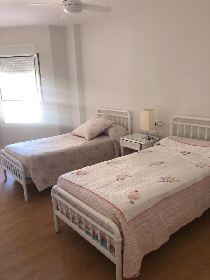 Malaga Playa Centro Ideal Familia Y Amigos Exteriör bild